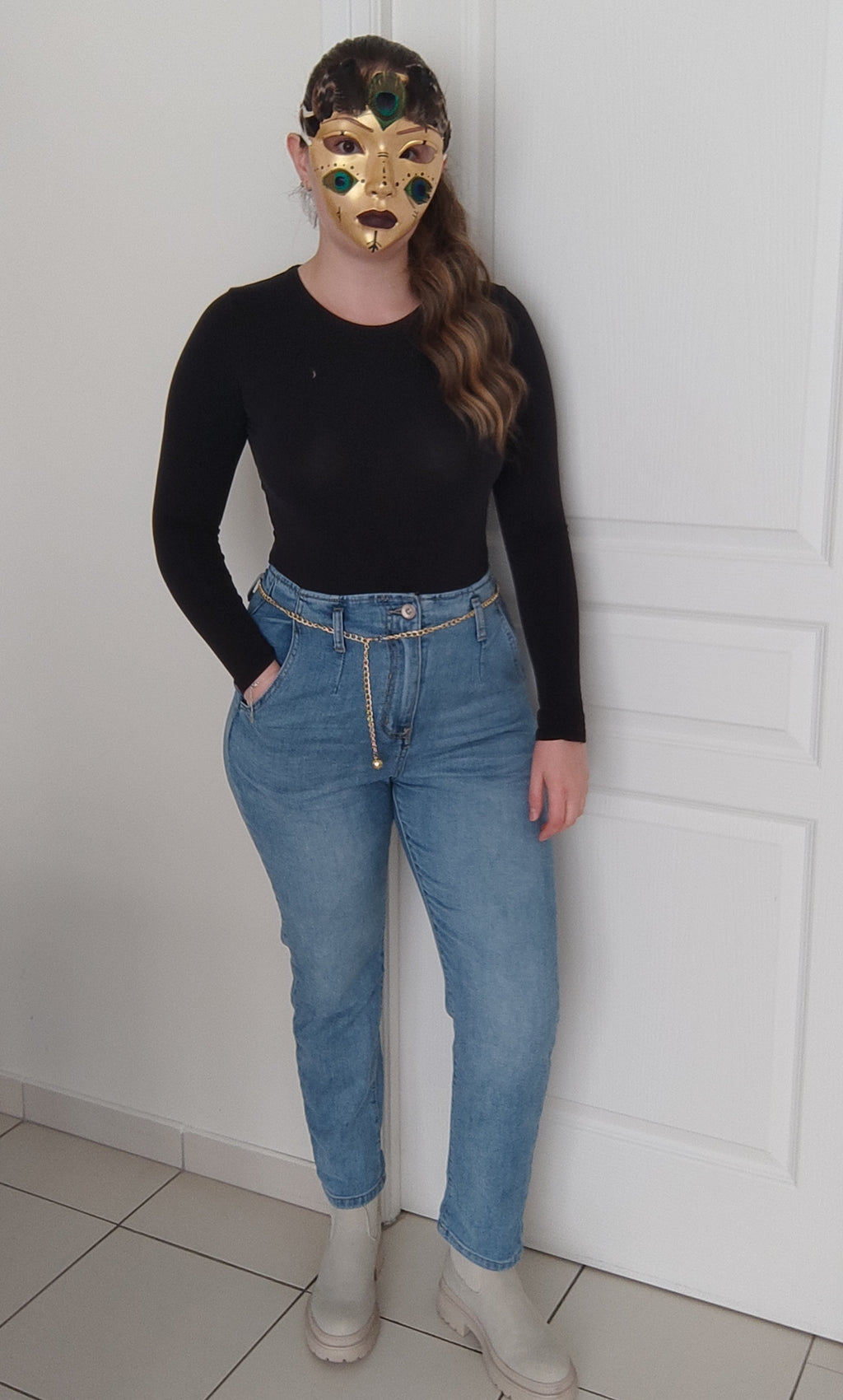 Jeans droit taille haute ajusté